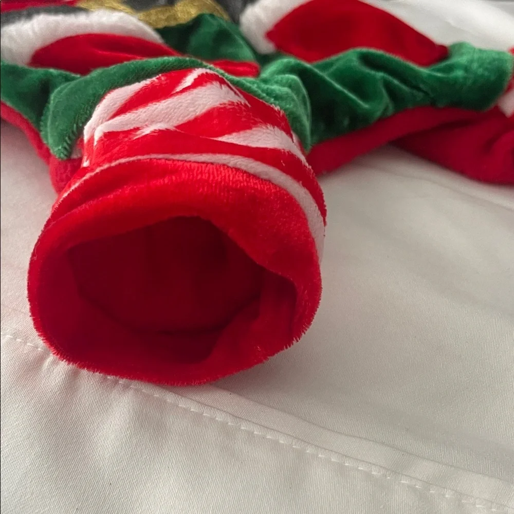 Elf Doggie Outfit for 5-6 pound dog